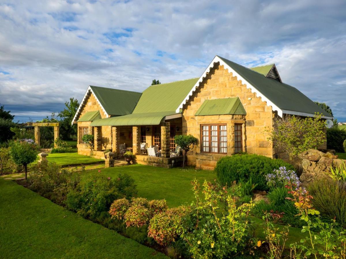 Fouriesburg Country Inn ภายนอก รูปภาพ