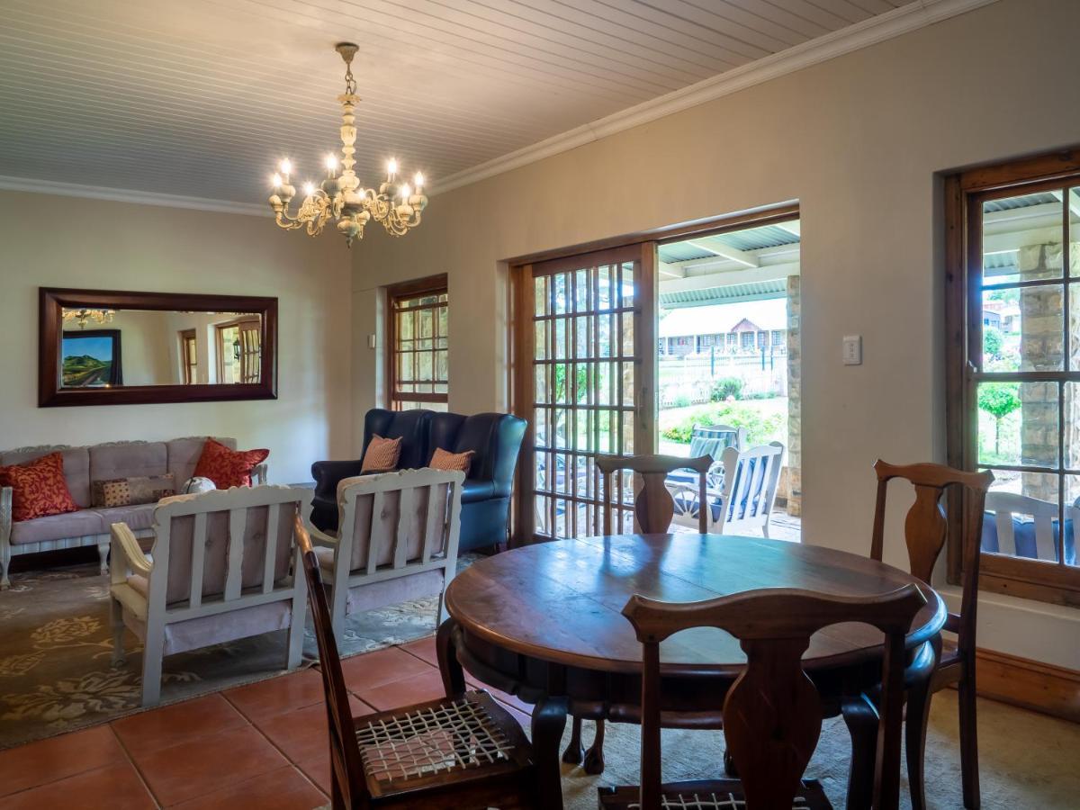 Fouriesburg Country Inn ภายนอก รูปภาพ